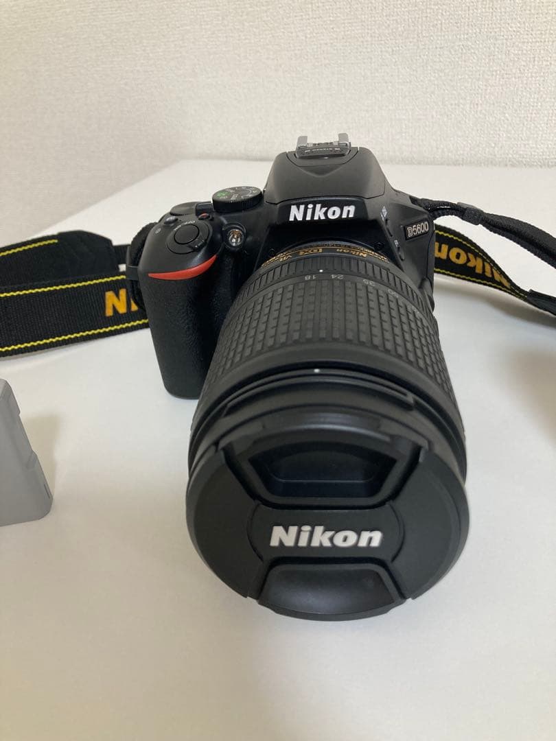 Nikon Digital Slr 4639 D5600 18-140