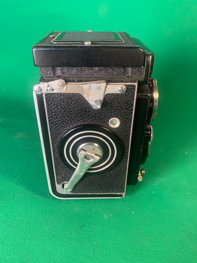 Twin-Lens Reflex Cameras Rolleiflex