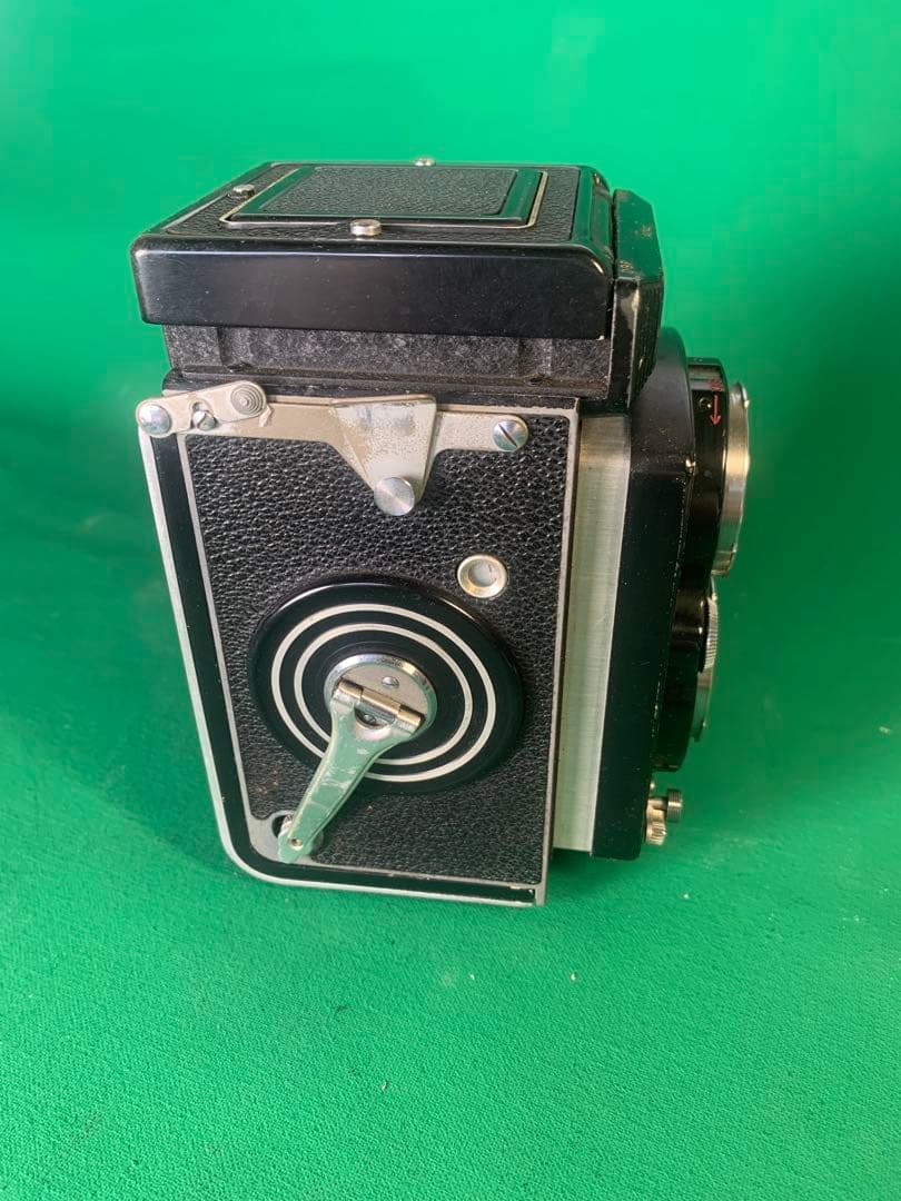 Twin-Lens Reflex Cameras Rolleiflex