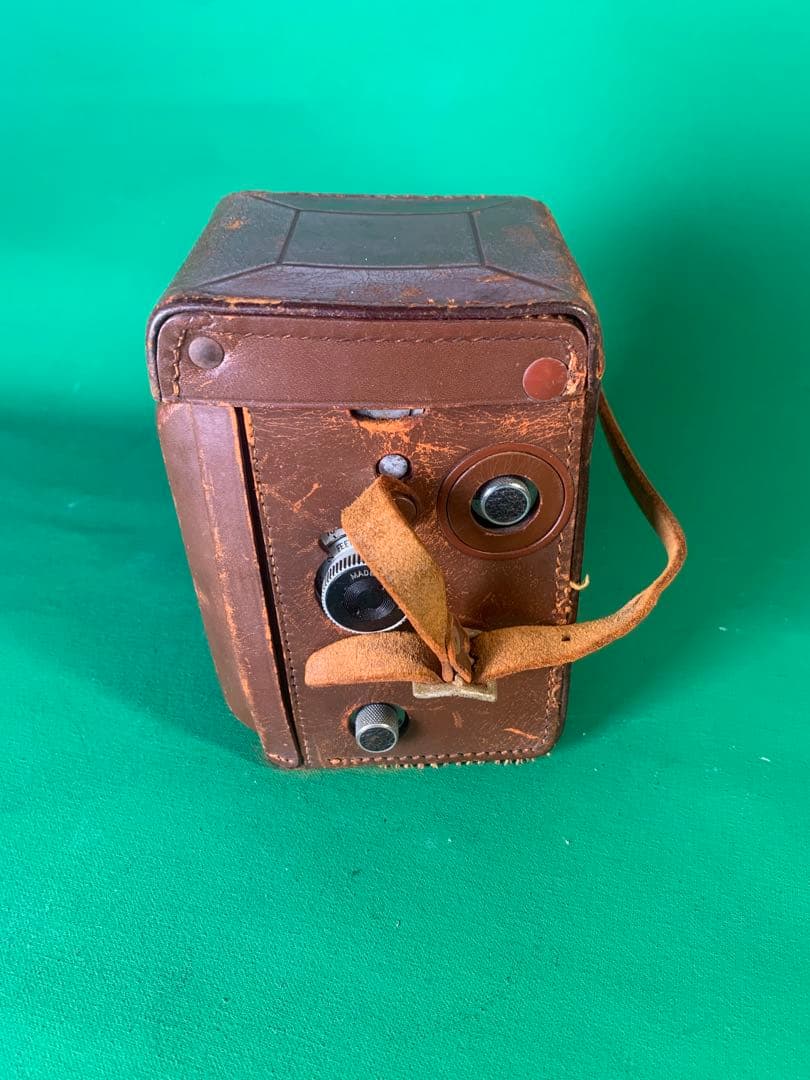 Twin-Lens Reflex Cameras Rolleiflex