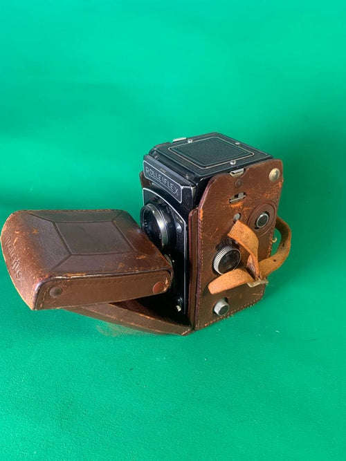 Twin-Lens Reflex Cameras Rolleiflex