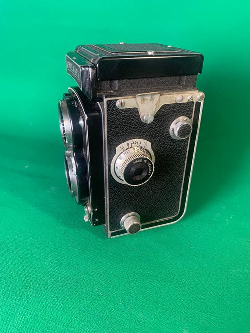 Twin-Lens Reflex Cameras Rolleiflex