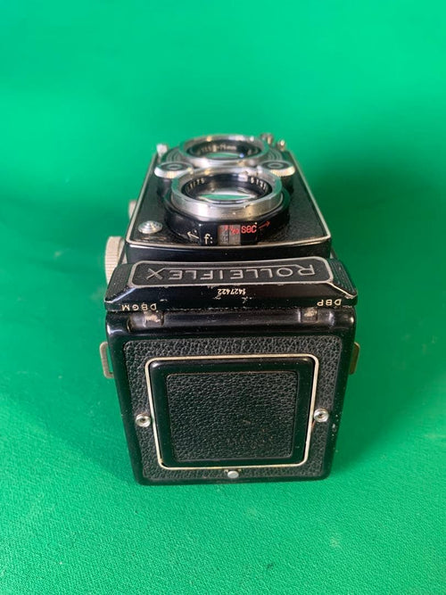 Twin-Lens Reflex Cameras Rolleiflex