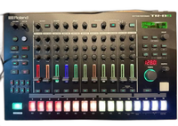 Roland Rhythm Machine Tr-8S
