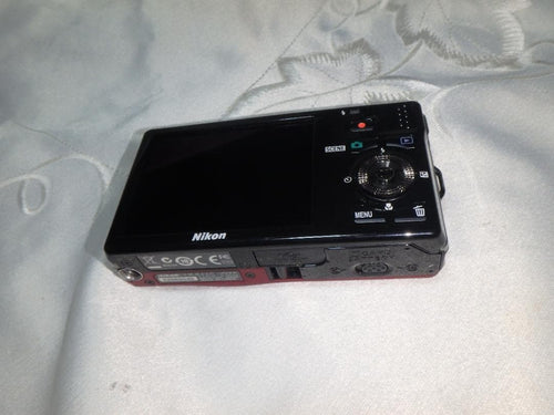 Nikon Compact Digital Cameras S6000 Coolpix