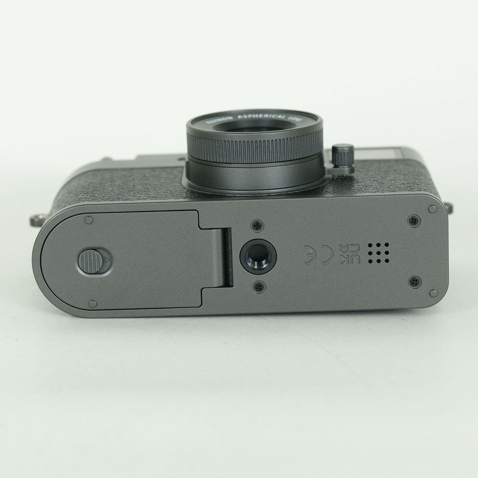 Fujifilm Compact Digital Camera 610 X Half X-Hf1