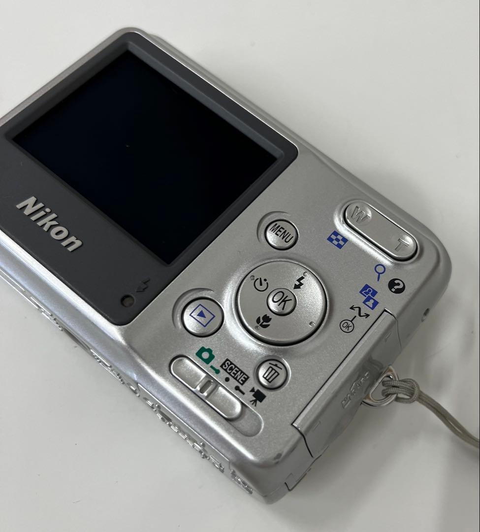 Nikon Compact Digital Cameras Hk Coolpix L3