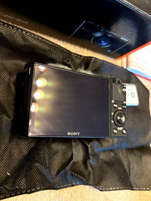 Sony Compact Digital Cameras Cyber-Shot Dsc-Rx100M5