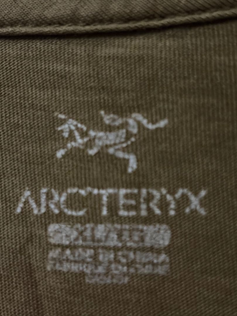 Arc'Teryx T-Shirts 00S Airchive Y2K Side Logo Tee