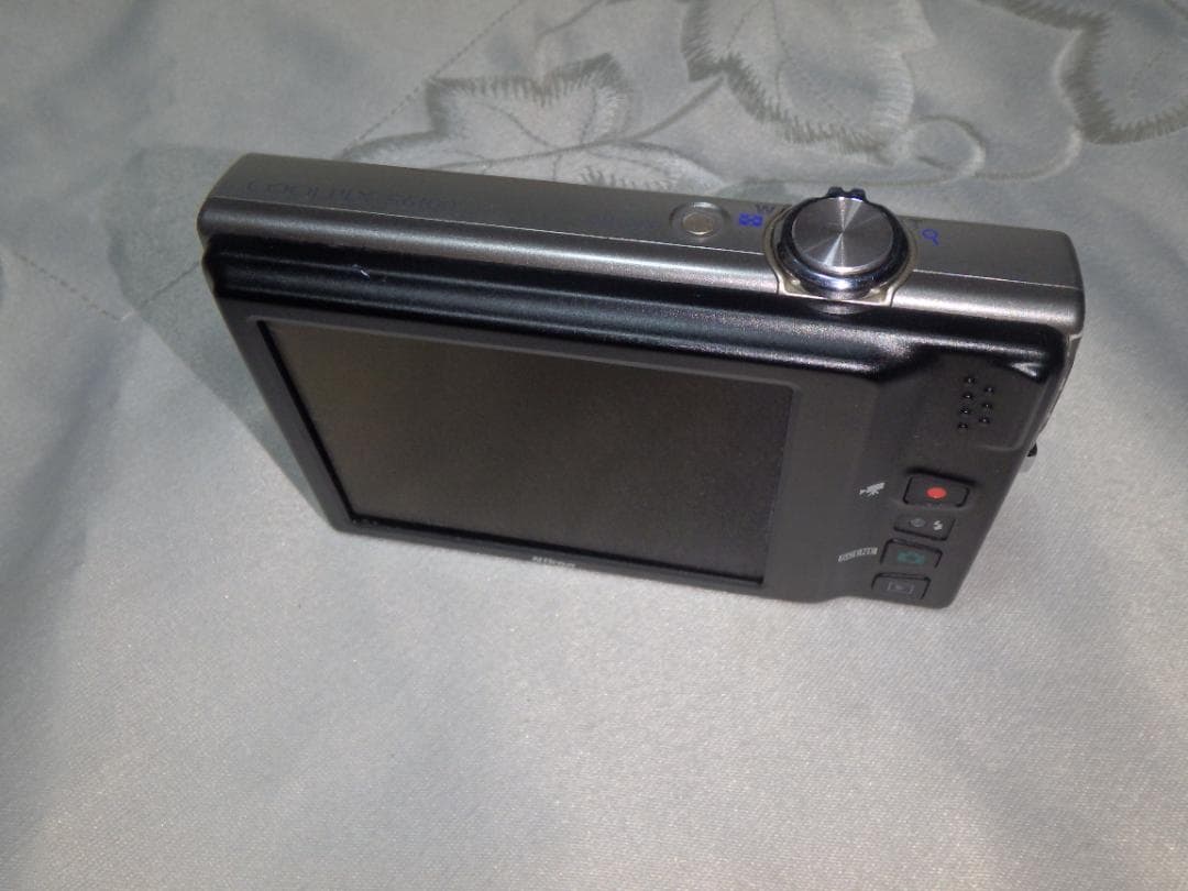 Nikon Compact Digital Cameras S6100 Coolpix