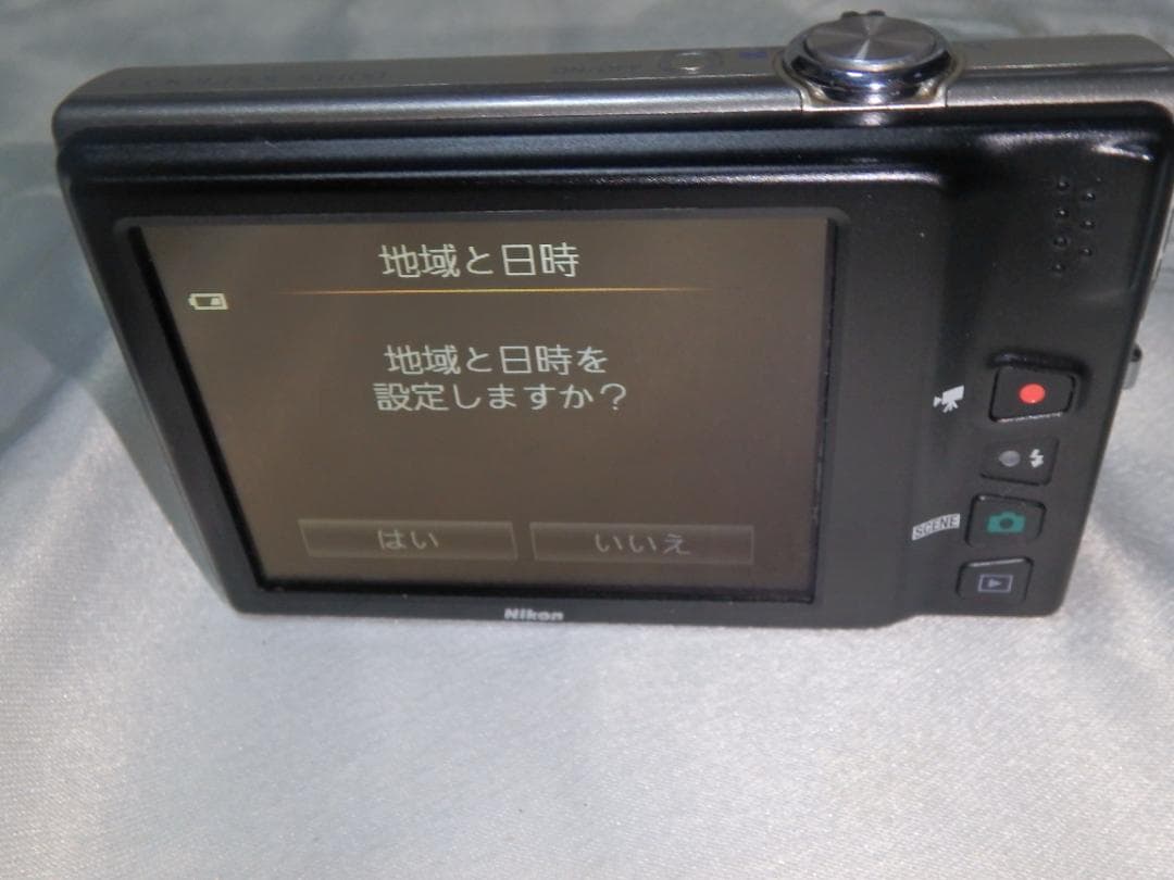 Nikon Compact Digital Cameras S6100 Coolpix