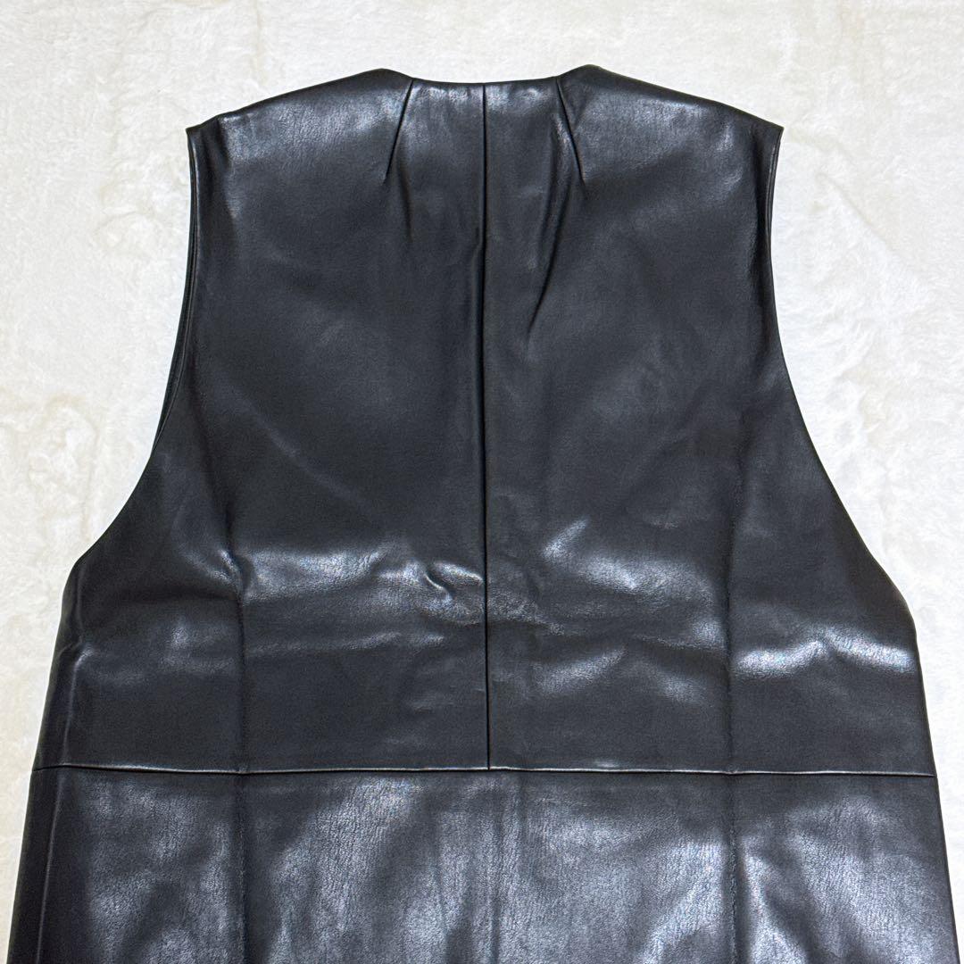Macphee Vests Gilets