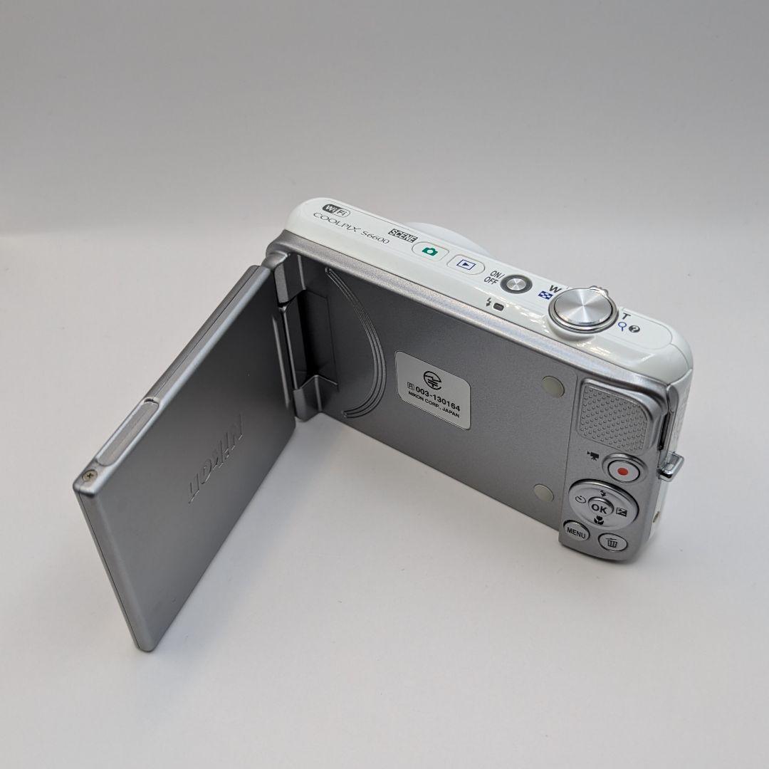 Nikon Compact Digital Cameras Coolpix S6600
