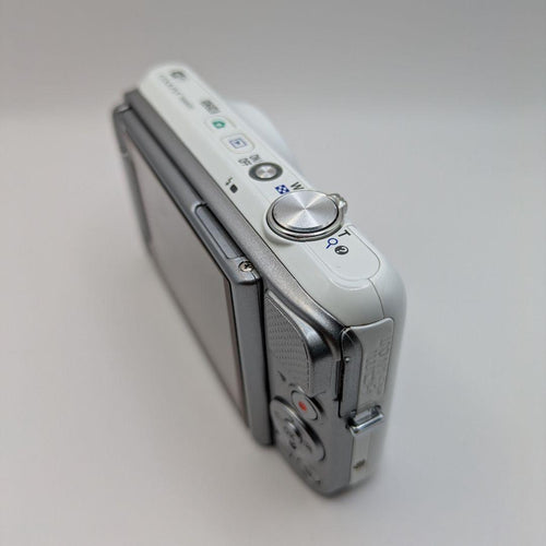 Nikon Compact Digital Cameras Coolpix S6600