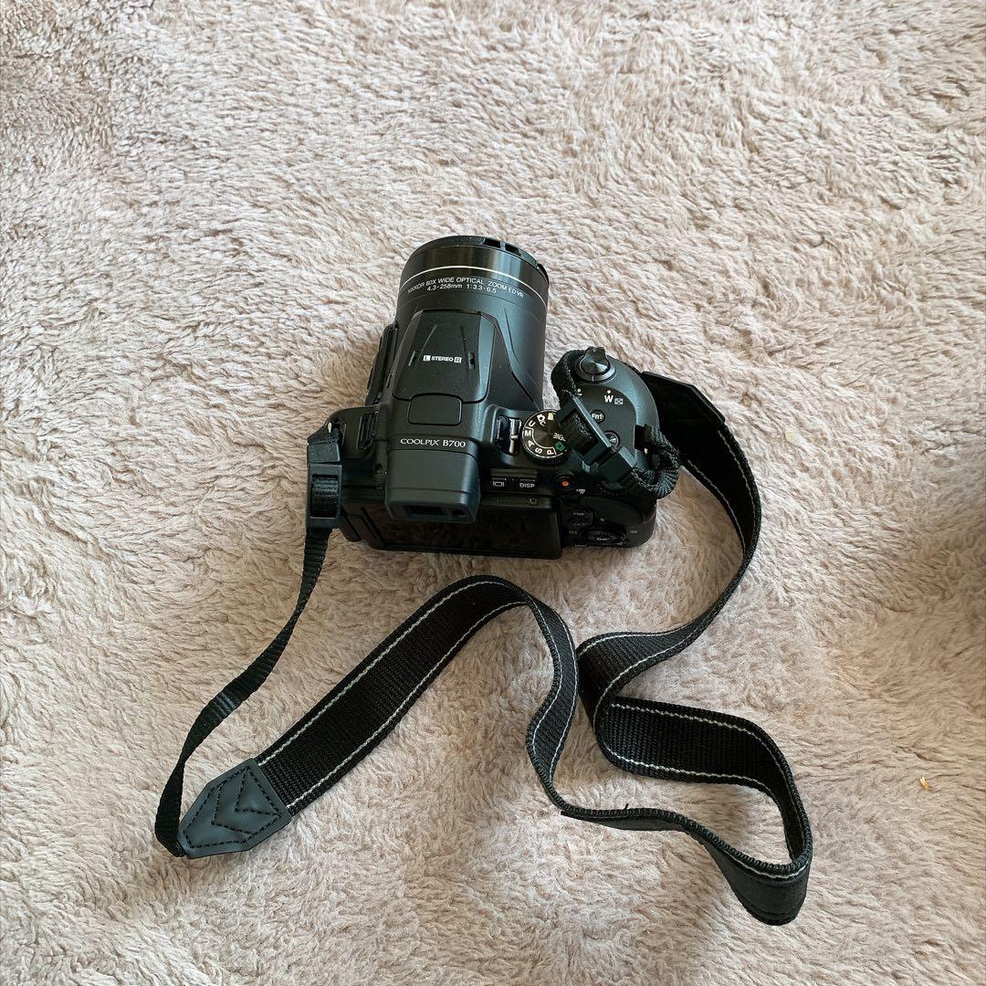 Nikon Compact Digital Cameras Coolpix B700
