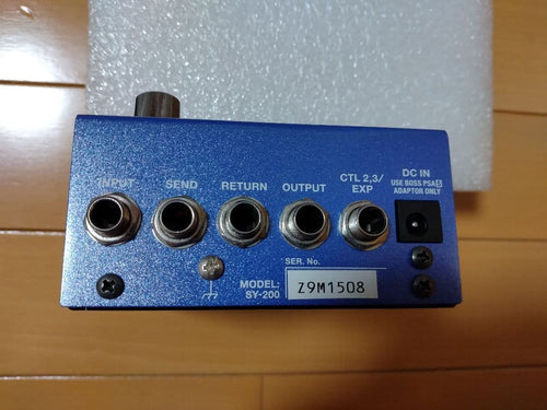 Guitar Effector Boss Sy-200