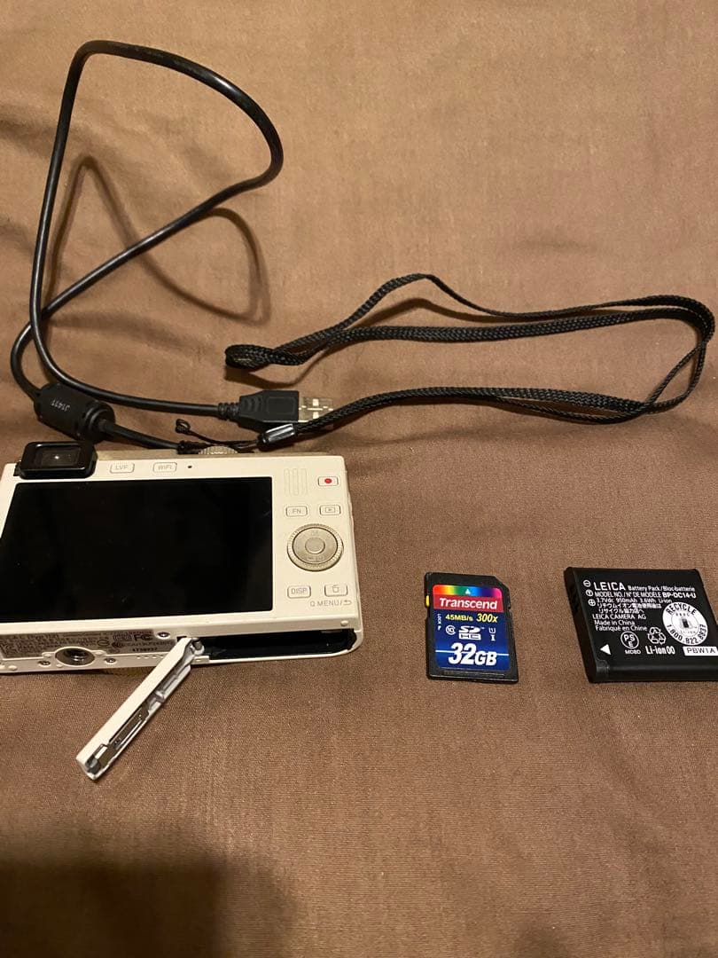 Leica Compact Digital Cameras C Typ112