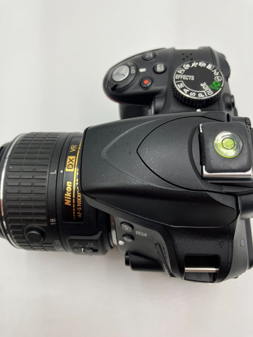 Digital Slr Nikon D3300 Af-S Dx 18-55Mm Vr Ii