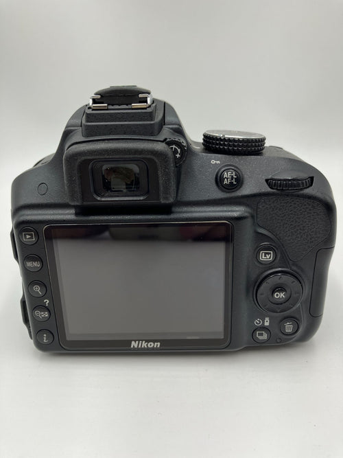 Digital Slr Nikon D3300 Af-S Dx 18-55Mm Vr Ii