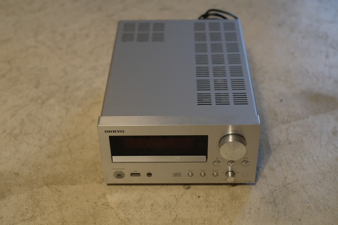 Onkyo Cd Sacd Players Cdrecever Cr-555