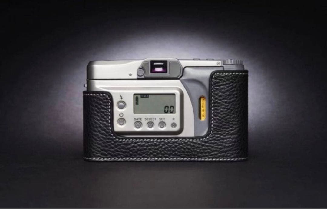 Camera Cases Contax Tvsiii
