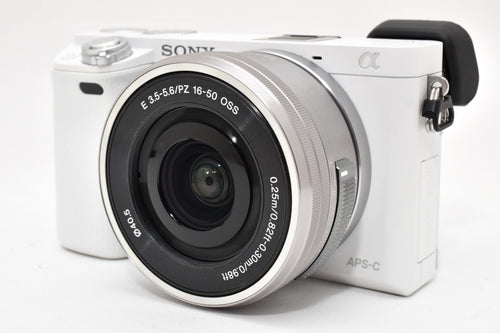 Sony Mirrorless Interchangeable Lips 1248 6000 E 16-50Mm F3.5-5.6 Oss Arym6086