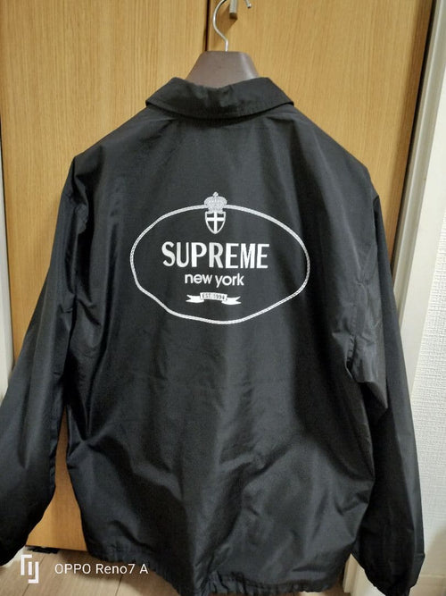 Supreme Nylon Jackets Crest