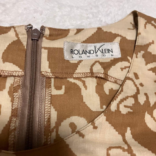 Sleeveless Roland Klein