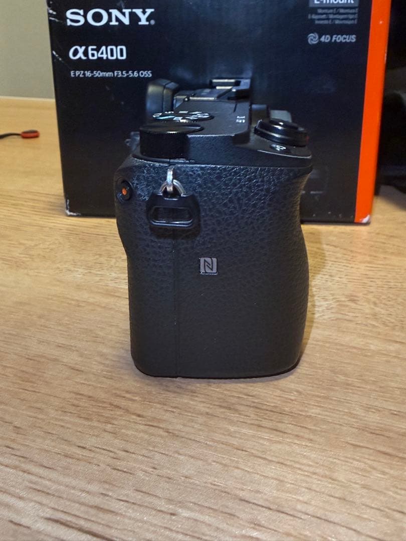 Sony Mirrorless Interchangeable Lens Cameras 6400