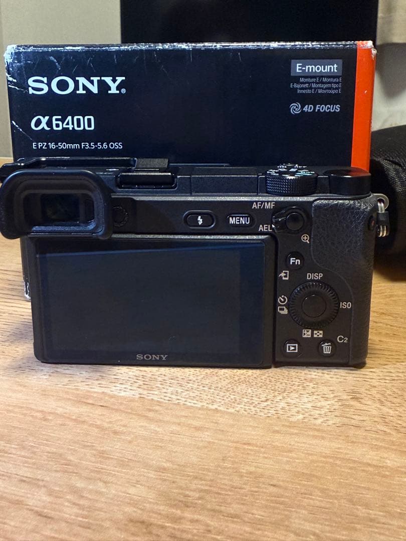 Sony Mirrorless Interchangeable Lens Cameras 6400