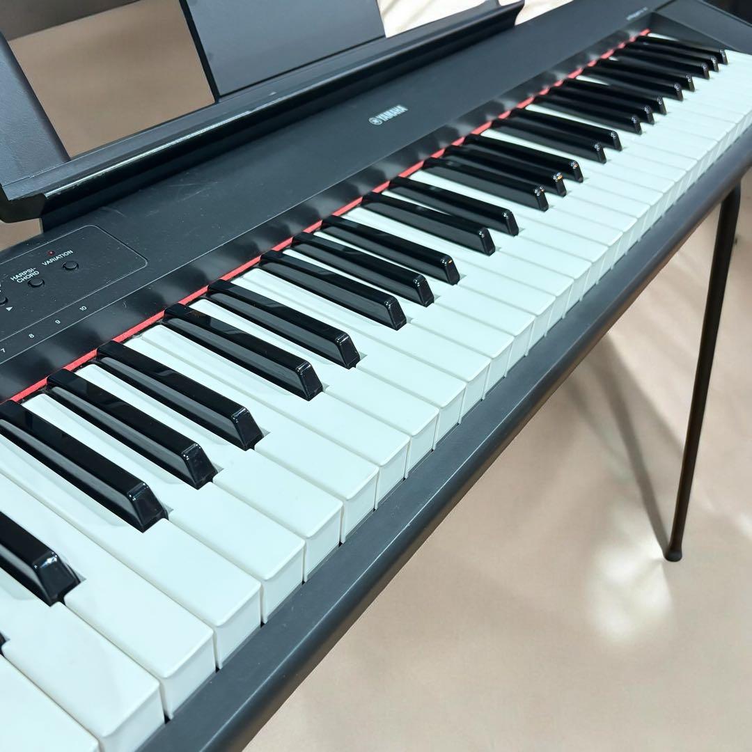 Yamaha Keyboard Electronic Piano Np-11 61