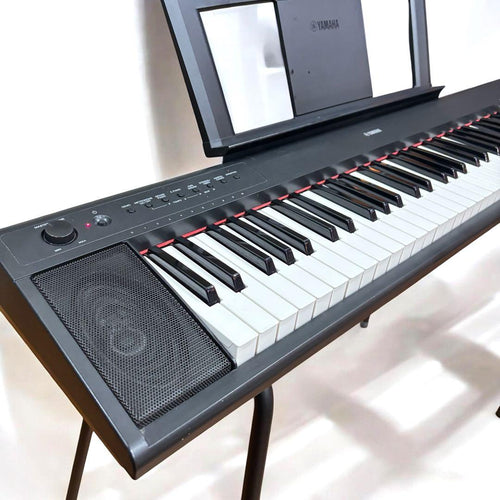 Yamaha Keyboard Electronic Piano Np-11 61