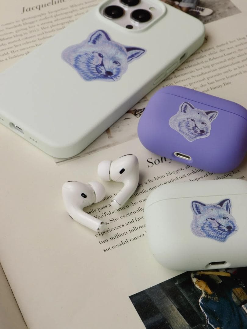 Maison Kitsune Earphone Case Cool-Tone Airpods Pro