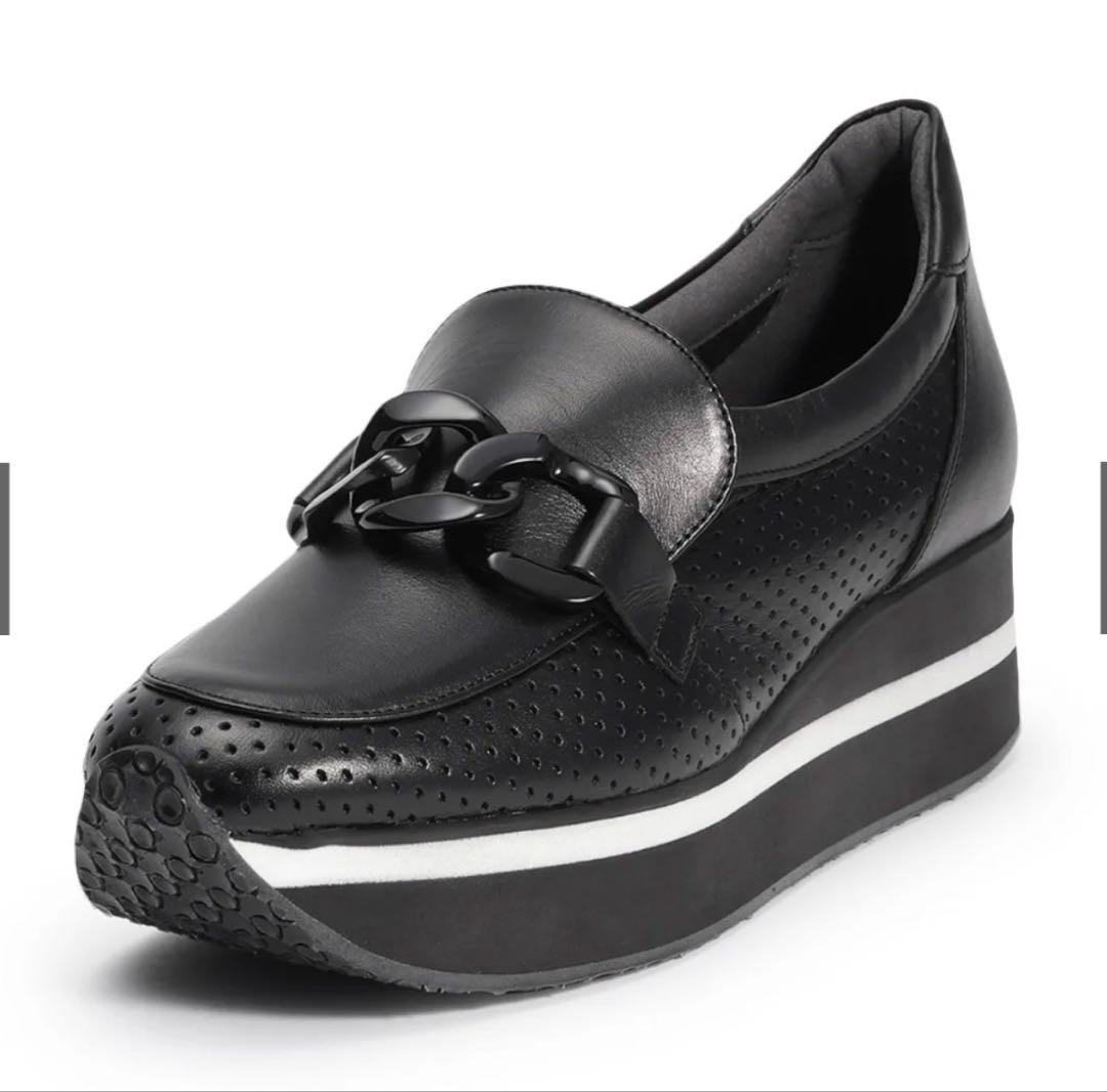 Vita Nova Slip -On