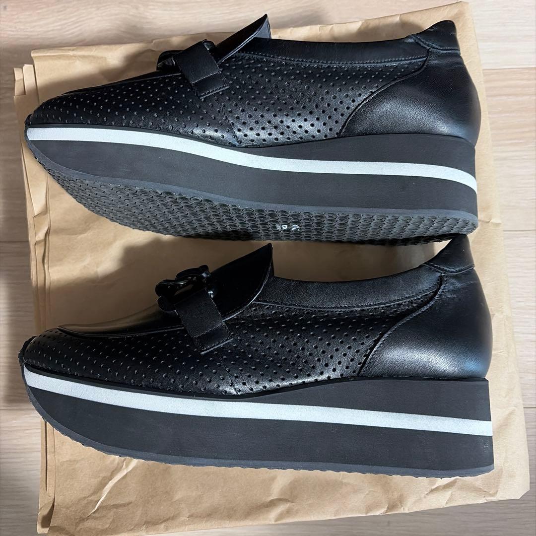 Vita Nova Slip -On