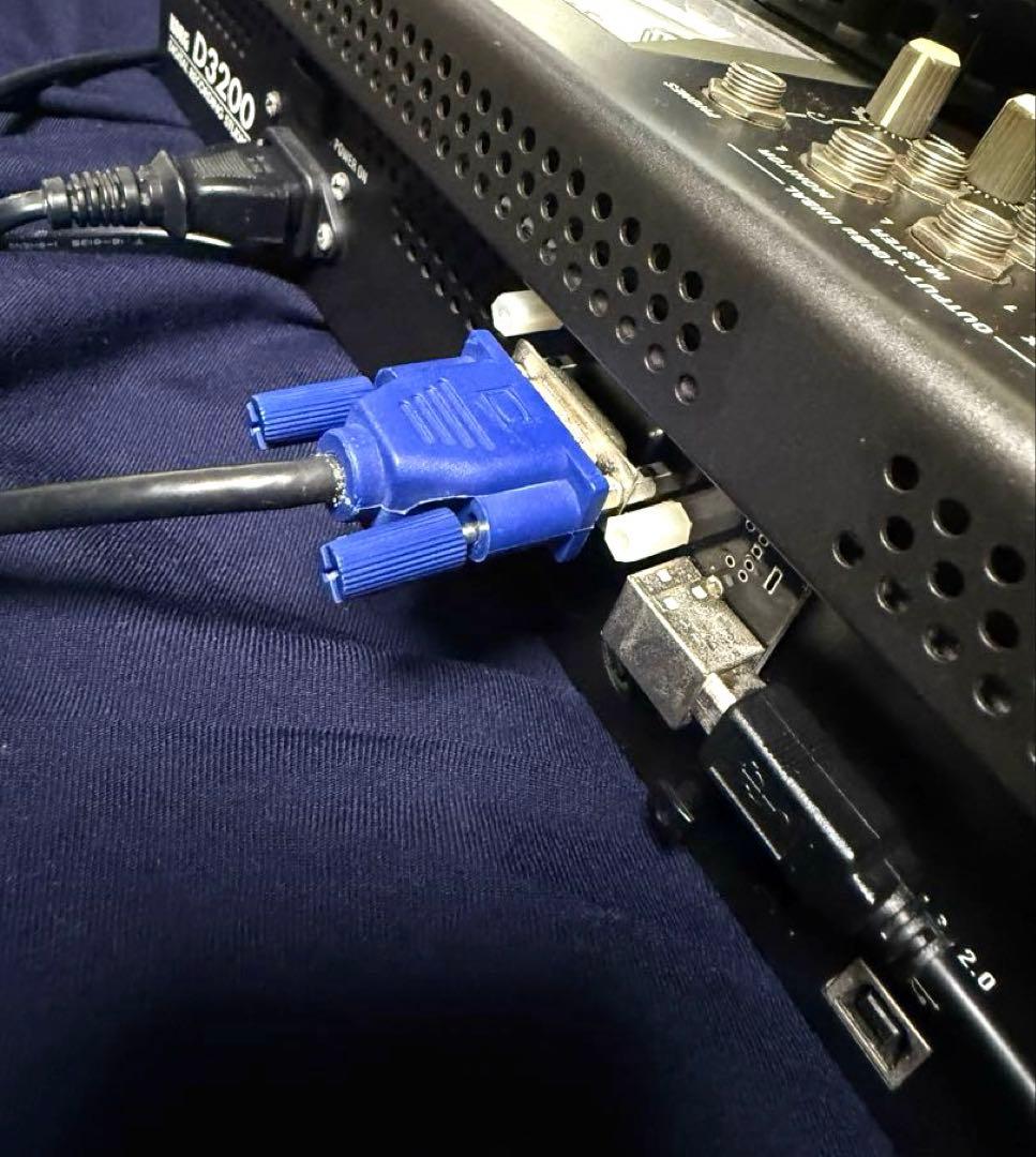 Other Korg D3200 2Seemy Vga