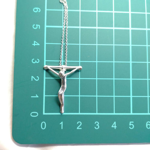 Tiffany Necklace Co.