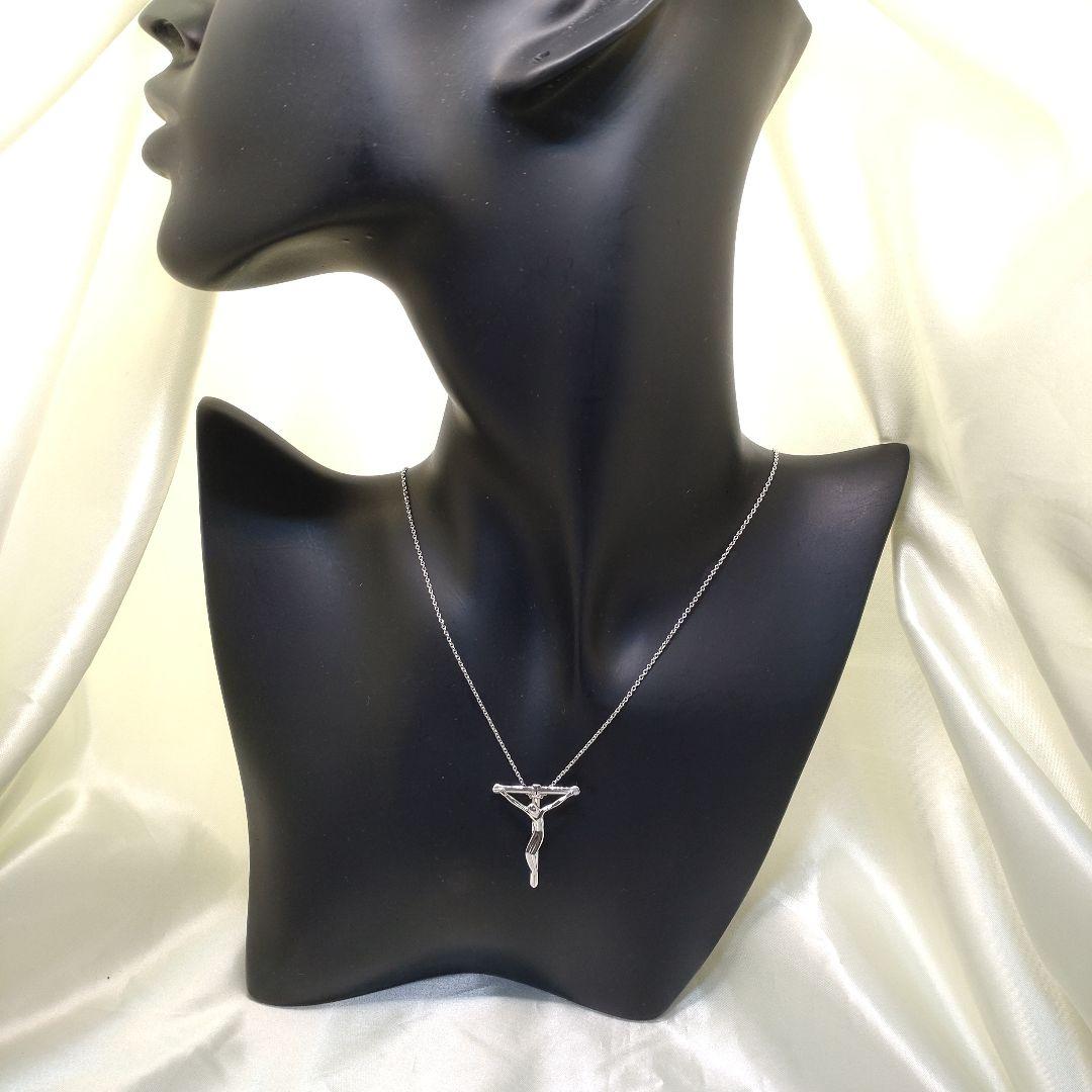 Tiffany Necklace Co.