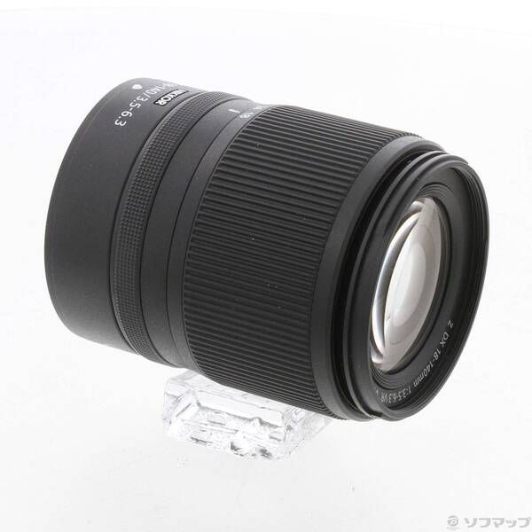 Objectif Nikon (Zoom) Nikkor Z Dx 18-140Mm F 3.5-6.3 Vr 198