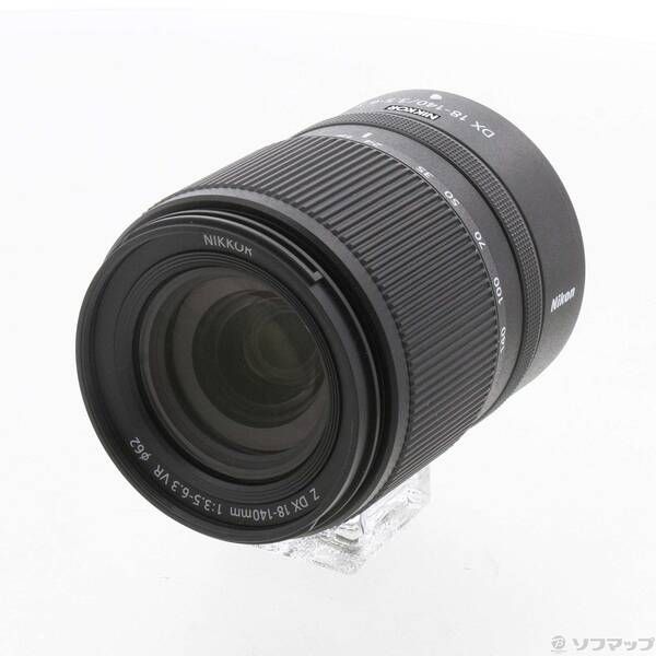Objectif Nikon (Zoom) Nikkor Z Dx 18-140Mm F 3.5-6.3 Vr 198