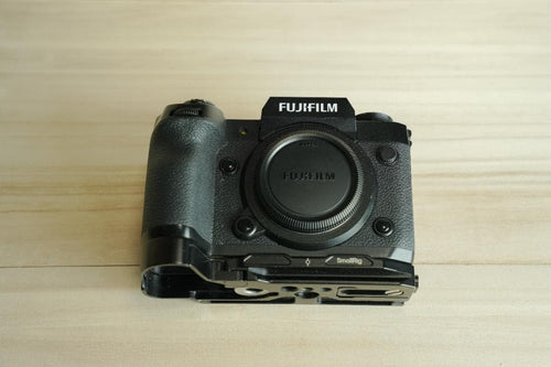 Fujifilm Mirrorless Interchangeable Lips X-H2 Cftypeb
