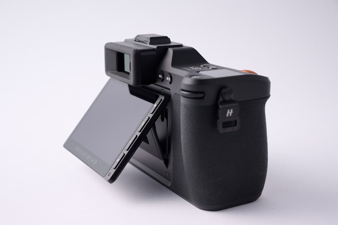 Hasselblad Mirrorless Interchangeable Lens Cameras X2D 100C Xcd