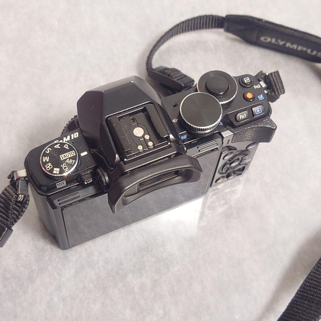 Mirrorless Interchangeable Lips Olympus Om-D E-M10