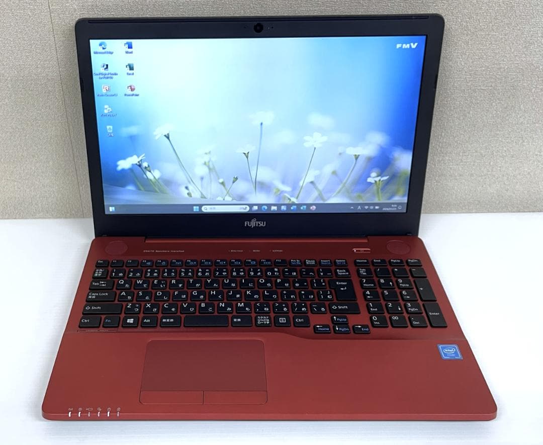 Fujitsu Windows Laptops Lifebook 15.6 Dual-Core 8Gb Ssd120Gb