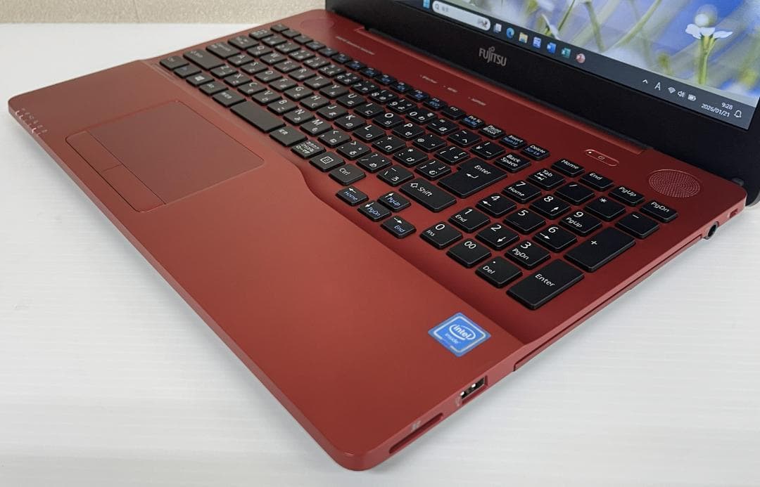 Fujitsu Windows Laptops Lifebook 15.6 Dual-Core 8Gb Ssd120Gb