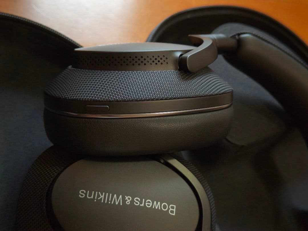 Bowers Wilkins Wireless Headphones Px7 S2E