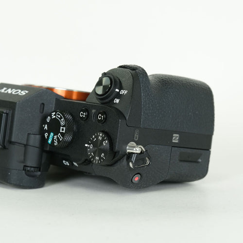 Sony Mirrorless Interchangeable Lips 9,240 7 Ii Ilce-7M2 E