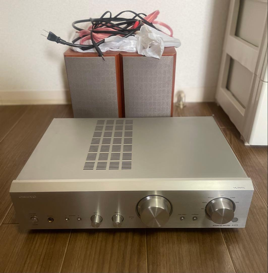 Onkyo Premium Amplifier A973