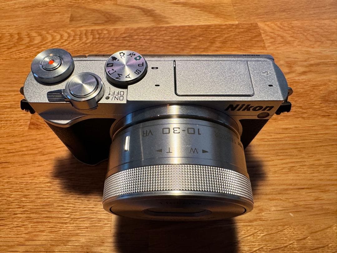 Nikon Mirrorless Interchangeable Lens Cameras 1 J5