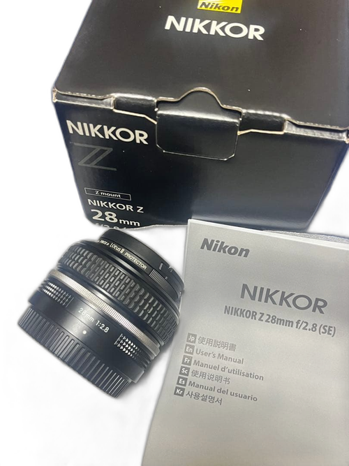 Cocoshnik Onkitsch Lens (Single Focus) Nikkor Z F/2.8 Special Edition